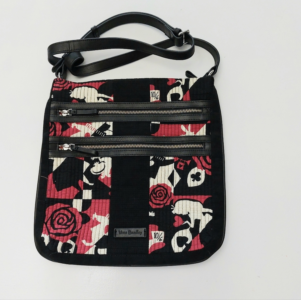 Vera Bradley Hipster Alice In Wonderlnd Painting The Roses NWOT